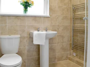 3 bedroom accommodation in Liskeard - Image 2