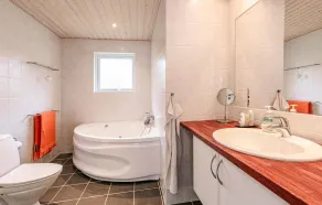 Beautiful Home In Rønne With Wifi - Image 2