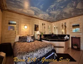 1 King Bed Jetted Tub Non-Smoking(Theme3 - Swimmers Paradise or Tahiti) - Image 2