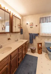 4BR Hjem w / landindstilling og landbrugsudsigt (Lancaster, PA, USA) - Image 4