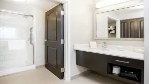 Residence Inn by Marriott Edmonton West - Image 3