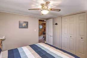 Cozy 2-Bedroom Lake Holcombe Cottage - Image 4