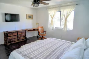The Sanctuary near Yosemite with hot tub!!! - Image 5