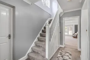 L/Parking | Sleep7 | 4BR | 2 BA - Image 2