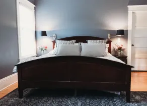 Maison historique de Stillwater, centre-ville, piétonne, design néo-colonial - Image 3