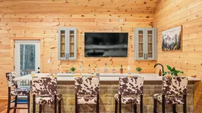 Grand Timber by Avantstay Indoor Pool + Sports Court + Game Room & More! - Image 5