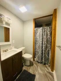 Windjammer Resort Cabin # 1 - Traverse City, Waterfront Spider Lake - Image 3