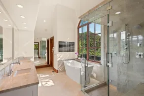 Private Mtn Top Estate with Pool - Image 5