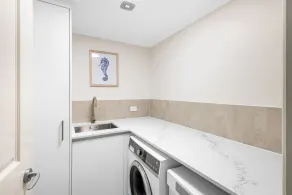 Resort Accommodation in the heart of Mooloolaba - Image 2
