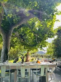 AUTHENTIQUE DEMEURE FAMILIALE pour des vacances réussies au calme - Image 2