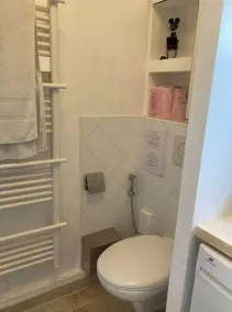 Chalet du petit bois, quiet location, river nearby, town center five minutes away. - Image 4