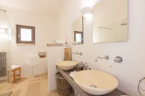 Lamia del Bosco con Piscina - Image 2