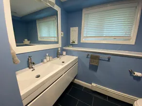 The Bluff Life A Stunningly renovated 4Bed3Bath Ocean Front home - Image 4