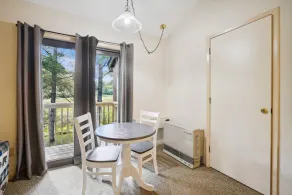 Deluxe-værelse med 2 queensize-senge Standard-værelse på 1. sal med opvarmet pool - Image 3