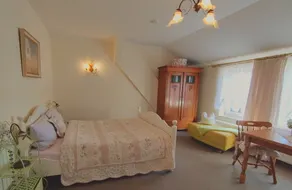 Double room-Romantik-Deluxe-Private Bathroom - Image 1