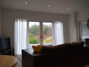 Gorgeous, modern, spacious lodge house - Image 4