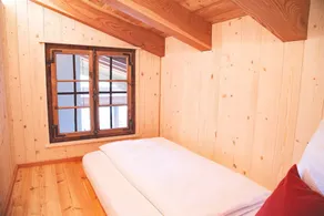 Apartment 'Die Jocherin' with Mountain View, Private Terrace and Shared Garden - Image 4