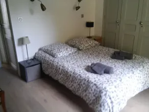 Charmigt, rymligt och bekvämt hus på enastående egendom - Image 5