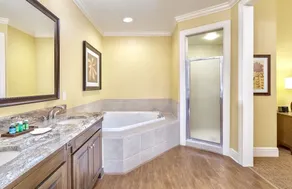 Wyndham Branson at The Meadows - Large 2BR/2BA - Near 76 Strip, Golf-100 Reviews - Image 3