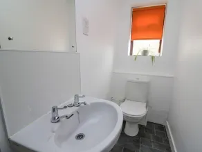 THE SEARLE, pet friendly, character holiday cottage in Rhayader - Image 2