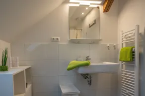 Modern & large apartment, up to 6 persons - Image 4