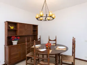 Lovely apartment for 5 people with WIFI, TV and terrace - Image 4
