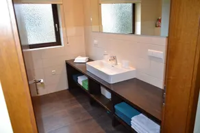 Holiday apartment with 3 bedrooms for 7 people - Image 2