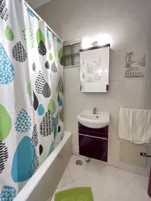 VACATION APARTMENT - Image 2