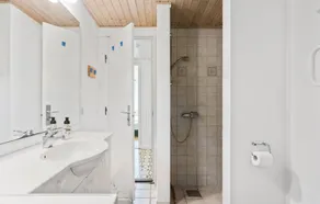 Preciosa casa de 3 dormitorios en Gedser - Image 3