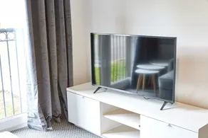 Low Lights - Properties Unique - Image 2