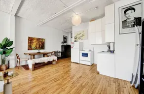 Best Location in Williamsburg Big Sunny Art Loft - Image 5