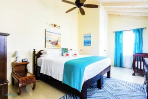 Tropical Getaway Villa: Your Family’s Private Paradise with Pool, BBQ. Drax Hall - Image 5
