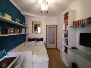 Two bedrooms apartment in the centre - Big terrace - Image 5