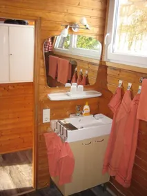 Wild house, cozy wooden house, 850 m² fenced for your dog. - Image 3