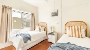 Boorolong 1 - Ocean Views - Holiday Yamba - Image 5