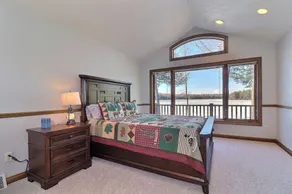 Private waterfront lake, sand beach, bar that seats 12, game room, - Image 3