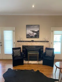 cozy bungalow - Image 2