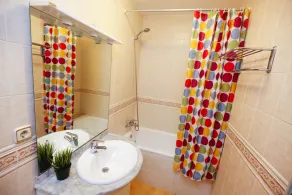 House with private pool - Families only - Image 2