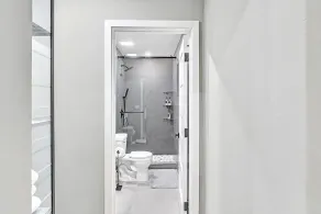 Beautiful 3 Bedroom 2 Bathroom Home in Quiet Miami Neighborhood Near Everything - Image 2