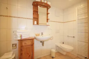 Ferienwohnung III Spitzstein - 65 qm zwei Schlafzimmern mit Terrasse im Erdgeschoss - Image 3