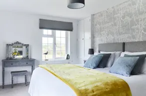 Bell Lodge 'AA Five Star' home close to West/ East Wittering beaches sleeps 14 - Image 4
