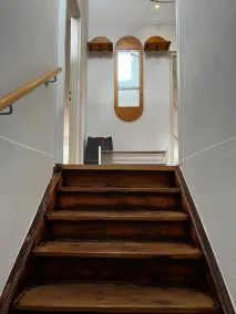 casa espaçosa e luxuosa, com piscina estilo lagoa, localizada no leste de Munique - Image 2