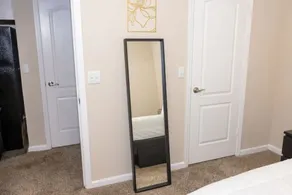 Opulent 1BR Perfectly Fit For COUPLES In MIDTOWN! - Image 4