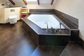 Modern apartment with plenty of space for 4 people - Image 3