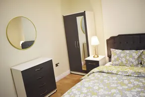 Birmingham City Centre Room in edgbaston near stadium, Free Parking - Image 3