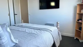 Sinclair Surfside Stay - Image 4