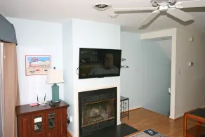 Three Level Townhouse with Beautiful Ocean Views - Image 2