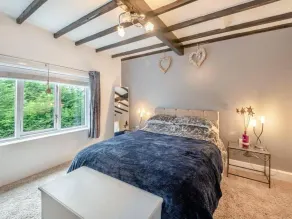 Cozy Countryside Cottage Retreat in Elkesley - Image 4