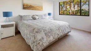 Three bedroom unit at Little Beach - Image 5