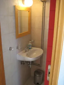 Little Penthouse with Open Terrace - Image 4